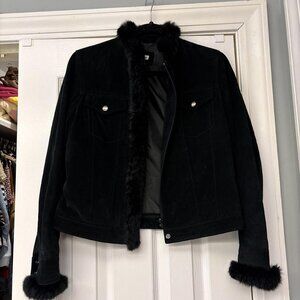 Yvonne Le Marie Black Suede Leather Jacket with Real Rabbit Fur Trim. Size 6P.